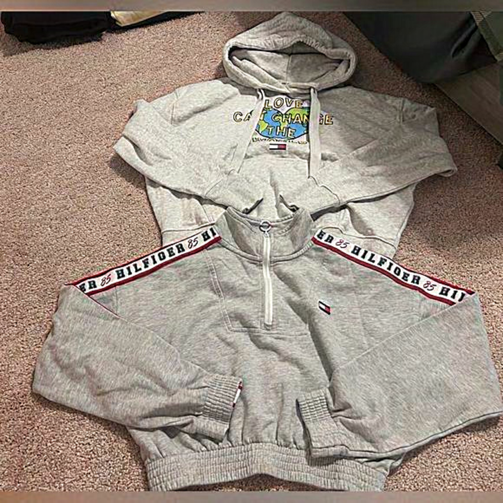 Tommy Hilfiger‎ bundle sweaters